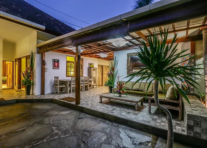 Mira Villa